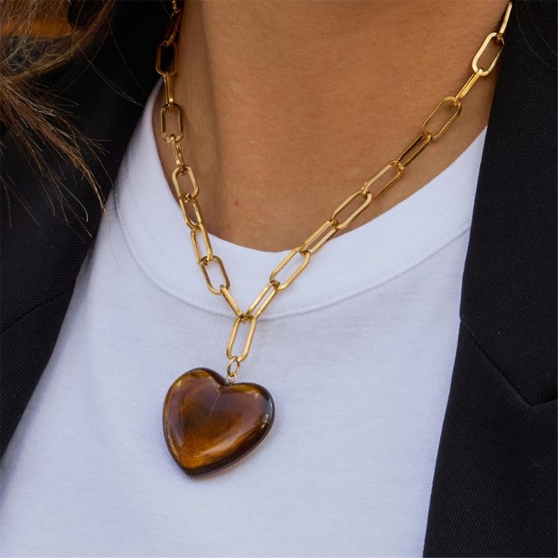 Adjustable Heart Shaped Necklace Lightweight Resin Charm Stainless Steel Chain Fashion Jewelry Gift