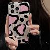 Sweet and cool black pink leopard print is suitable for iPhone17promax Apple 16IMD feather yarn mobile phone case 14/13 large hole 15.