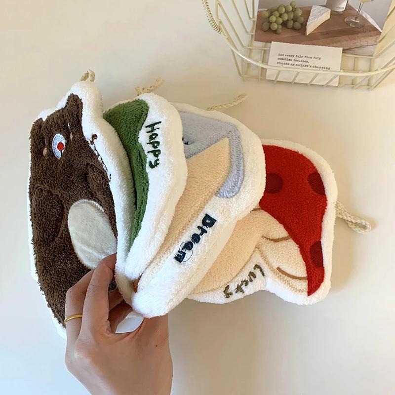 Cute Mushroom Shaped Hand Towels Water-absorbing Hanging Plush Thickened  Bathroom Handkerchief Hand Washing Small Square Towels
