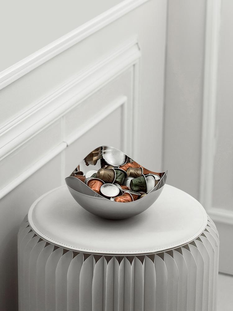 Große Servierschüssel aus Edelstahl, dekorative Obstschale, Salzschale aus Metall, Aufbewahrungsteller für die Heimdekoration, Wohnzimmertisch