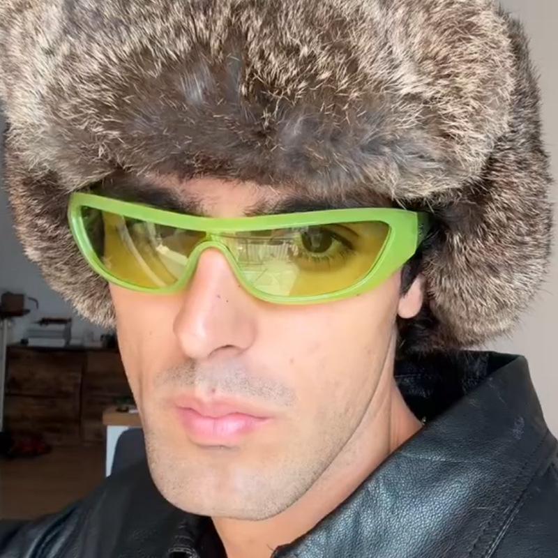 UV Protection Lightweight Comfortable Durable High Quality Stylish Edgy Punk Trendy Green Female Male Sun Glasses