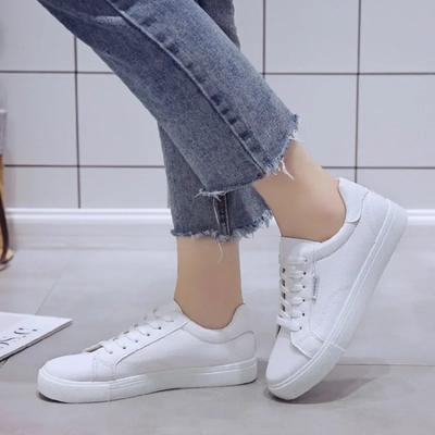 Nouvelles Baskets pour Femmes Chaussures Décontractées de Haute Qualité Ballerines pour Femmes Printemps Automne Mocassins Bas Étudiantes Filles Chaussures Blanches Chaussures pour Dames