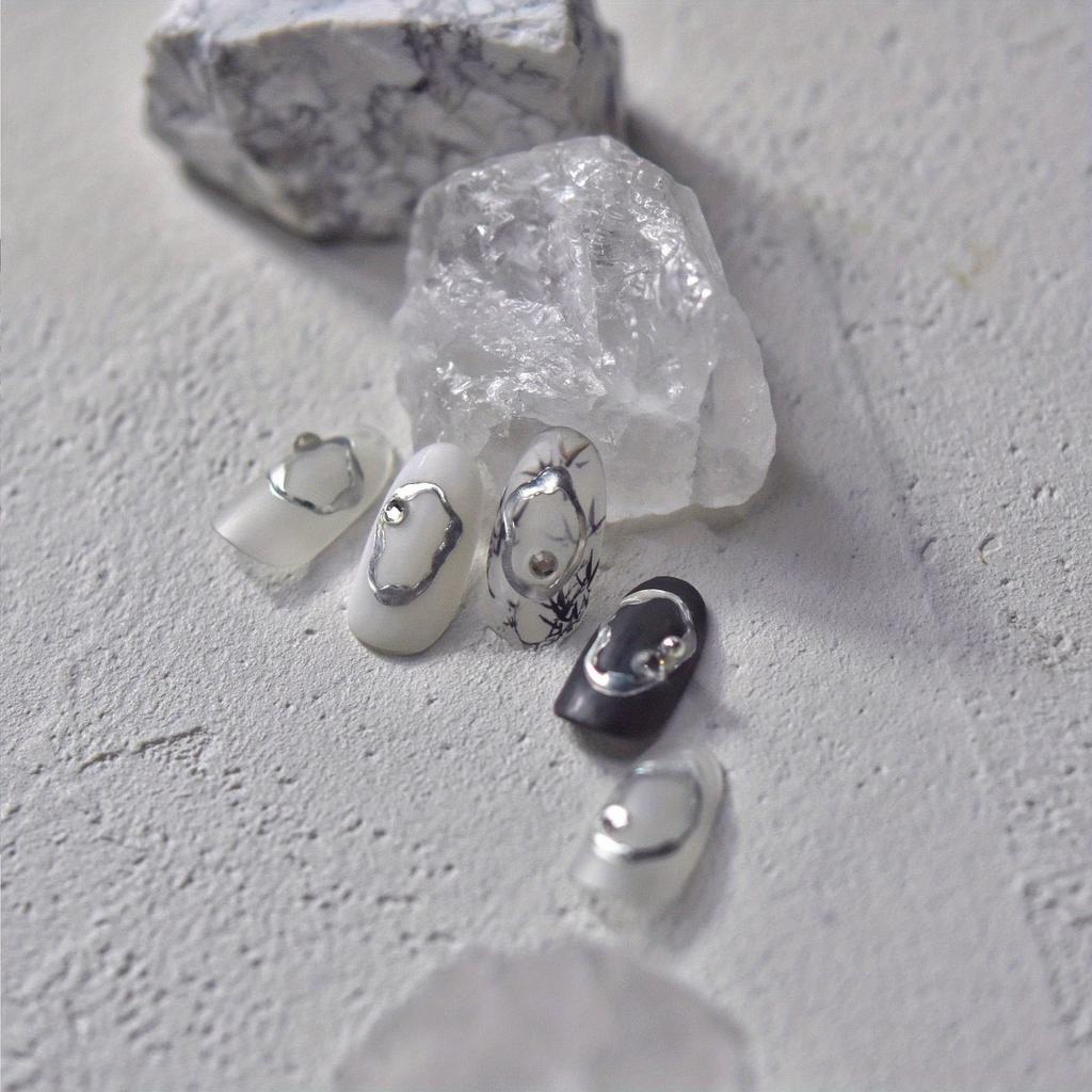 1Pcs 5D Nail Art Stickers Bronzing Sliders Self Adhesive Nail Art Decals DIY Manicure Decoration