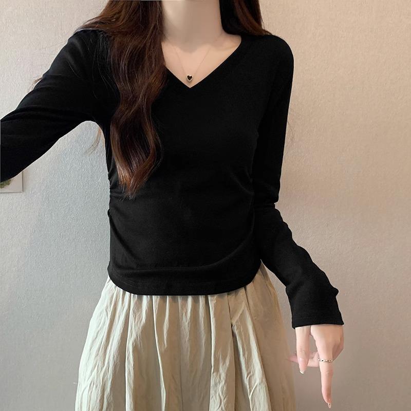 Korean v-neck slim design niche long-sleeved T-shirt for women spring and autumn irregular hem waist short hot girl top