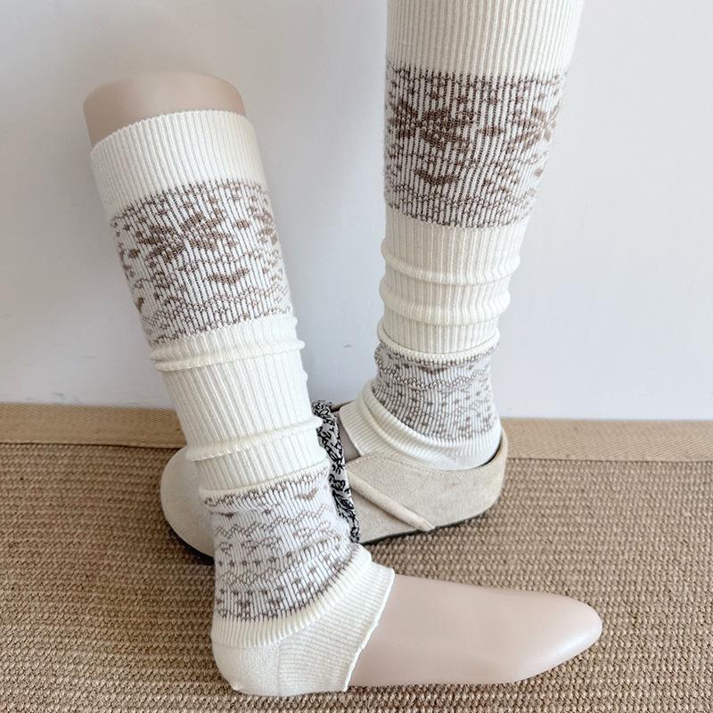 Women's Wool Mid-Calf Socks: Thickened Autumn/Winter Brown Slouch & Gray Stirrup Warmers