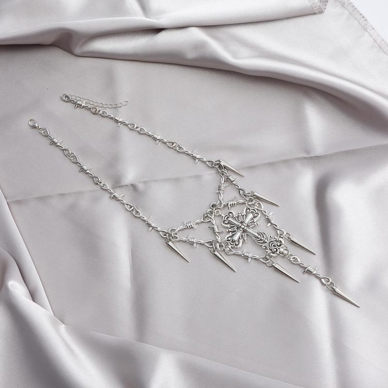 Trendy Thorns Cross Pendant Necklace - Heart Clavicle Chain, Hip Hop Club Style