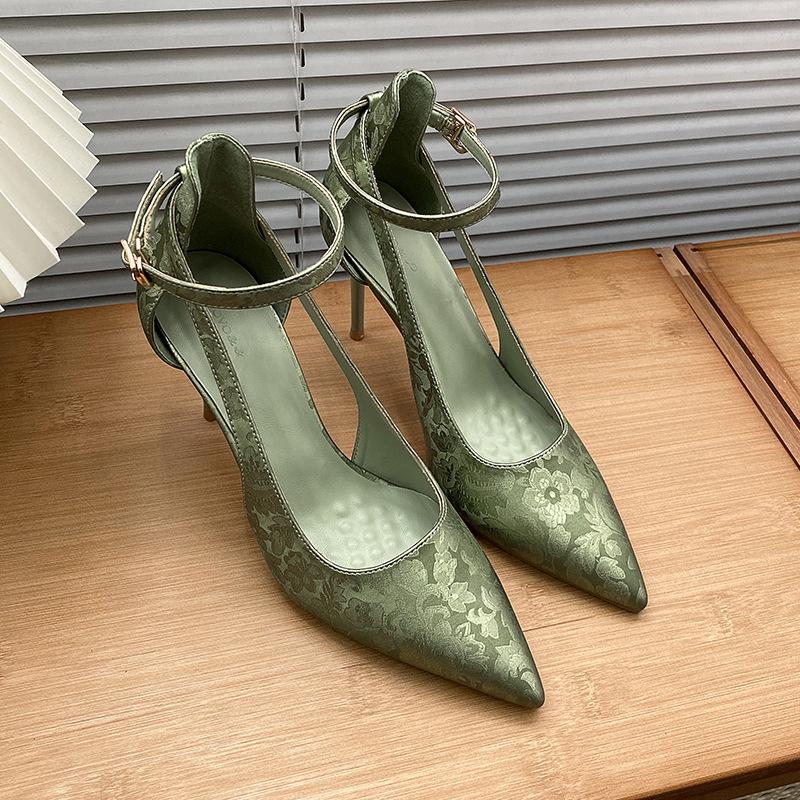 

Звездный стиль новый модный и сексуальный острый носок универсальный металлический носок темпераментные туфли на высоком каблуке женские 40