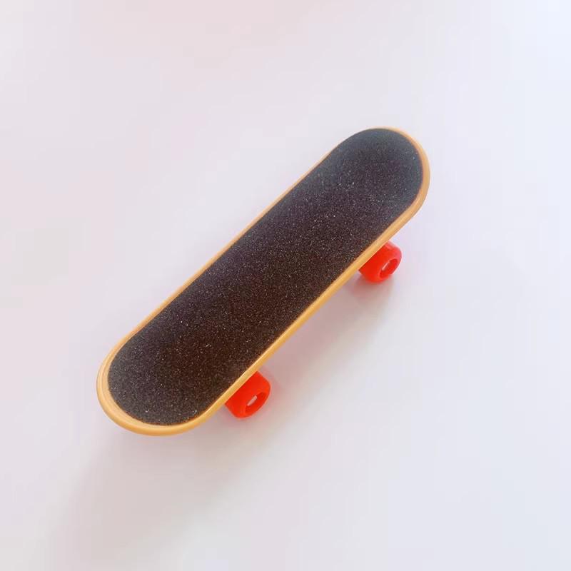 First, Second, and Third Generation Labubu Doll Clothes & Accessories Set: Includes 17cm and 10cm Doll Clothes, Crossbody Bag, and Hair Clip.