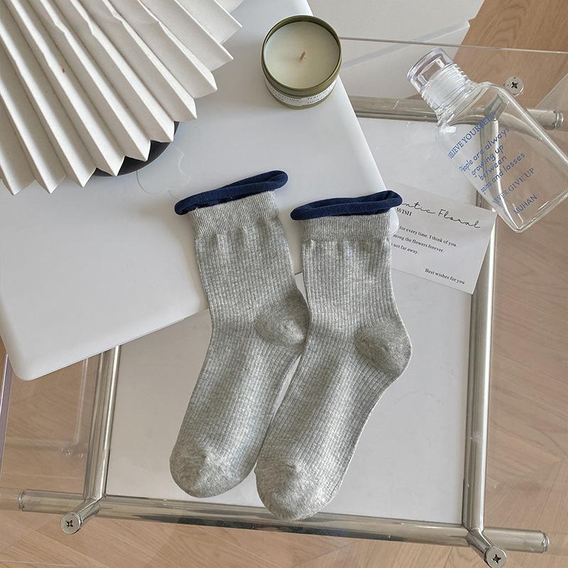 Women's Autumn and Winter New Style Design Sense Trend Color College Wind Tube Stack Socks