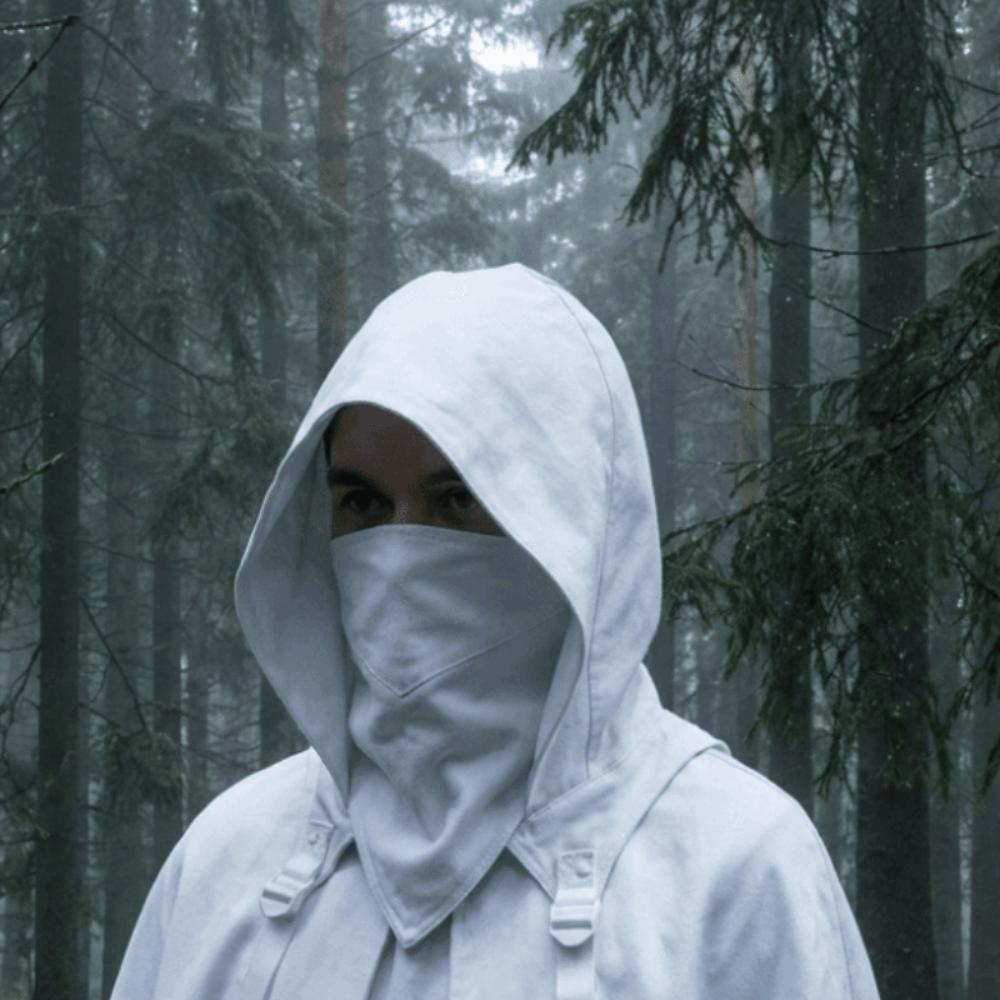 Kapuzenstyle Mittelalterliche Kapuzenmantel-Hut Rollenspiel Cyberpunk-Attentäter Cosplay Umhang Schal Fotoshooting