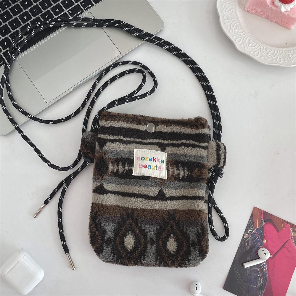 New Plush Dot Crossbody Bags for Women Cute Pink Single Shoulder Crossbody Bag Women Shopping Storage Bag Portable Phe Pouch