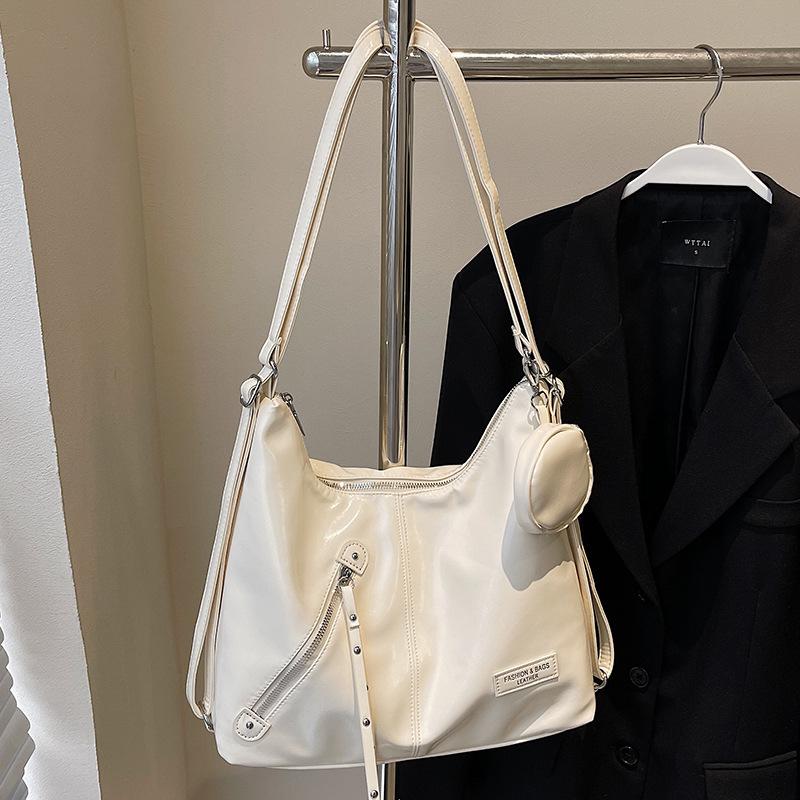 Trend Spice Girl Style Casual Simple Shoulder Tote Bag Versatile Fashion Commuter Large Capacity Shoulder Crossbody Bag