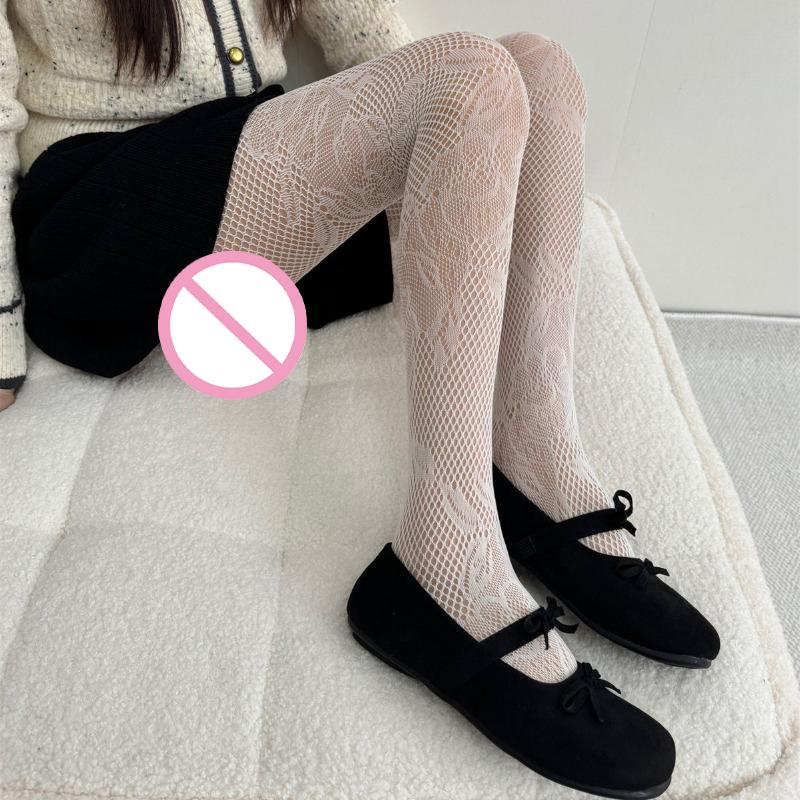 Sexy Retro-Style Fishnet Stockings With Openwork Floral Patterns Thin Pantyhose