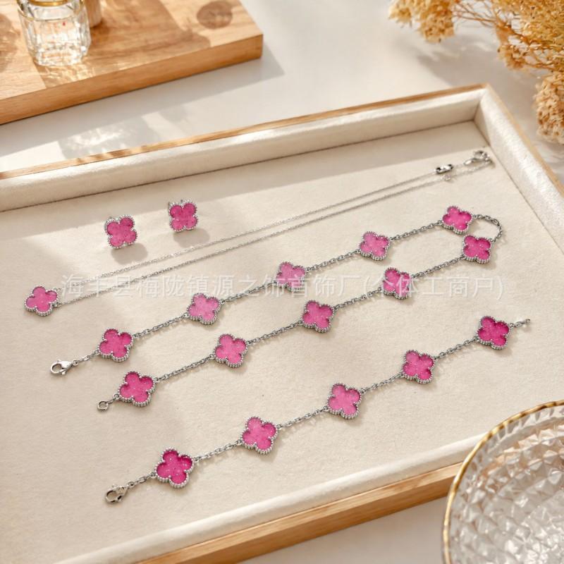 Elegant Pink Clover Flower Jewelry Set Women - Necklace Bracelet Earrings In Gold Plated Copper Lightweight Fashion Accessory