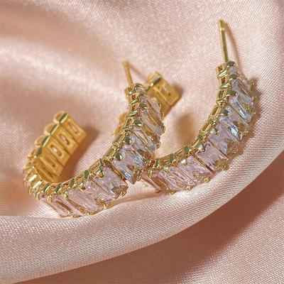 New Geometric Rectangle Zircon Anti Allergy Stud Earrings For Women Fashion Gold Color Circle Shape Party Zircon