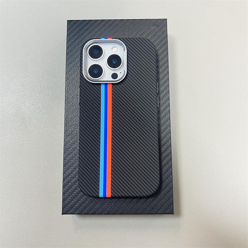 

Чохол для MagSafe 16Pro з рельєфним 3D-дизайном з вуглецевого волокна для iPhone 16 15 14 13 Pro Max, підтримка бездротової зарядки, алюмінієва рамка об єктива, магнітна PC-кришка For iPhone 14 ProMax