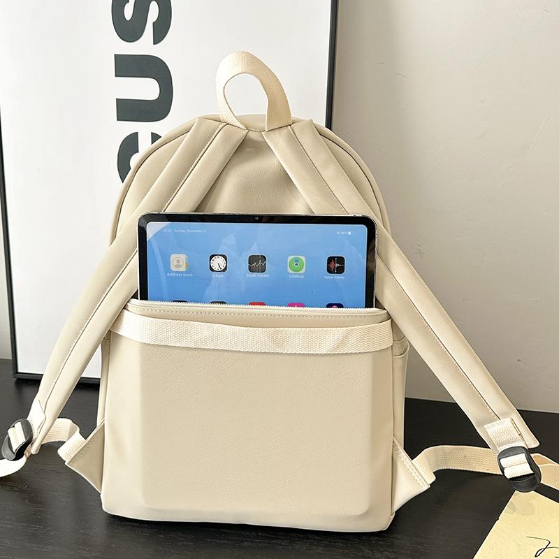 Minimalist Faux Leather Backpack Casual Daily Use Backpack for Women Simple Design Ideal for School Commute Travel and Everyday Outings No Pendant
