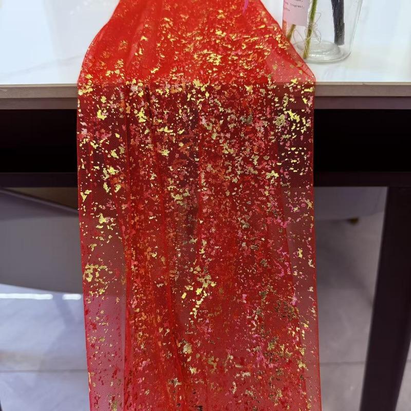 European Style Wedding Birthday Party Hot Stamping Mesh Table Runner Transparent Chiffon Sheer Sequin Tablecloth Hotel Room Holiday Decorat Table Flag
