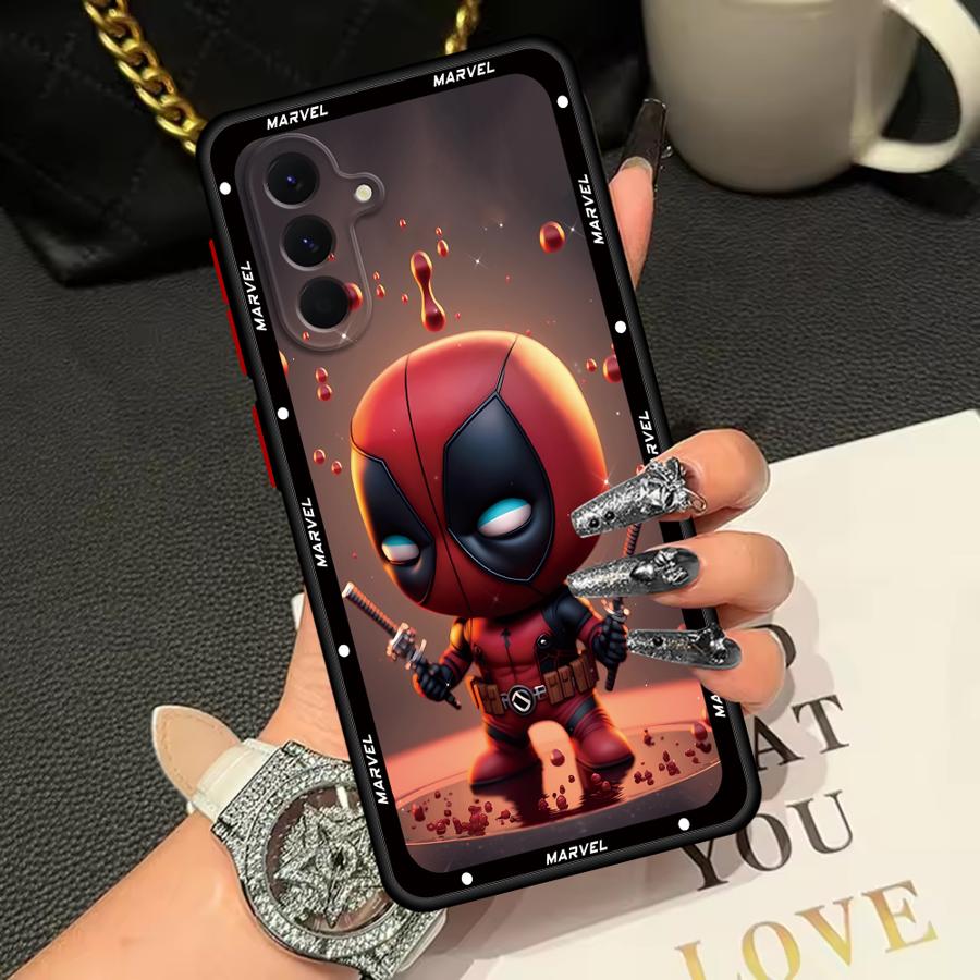 Custodia per Telefono per Samsung Galaxy A32 A73 A31 A22 A36 A21 A72 A23 A25 A26 A56 A52 A71 Cover Morbida Carina Marvel Deadpool Iron Man