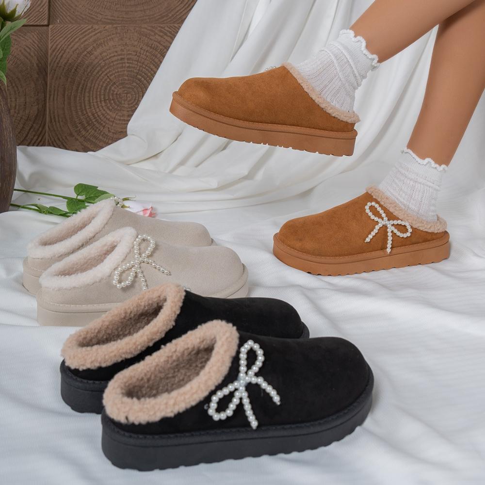 Fashion Winter 2025 Warm Fluffy Woman Slippers Soft Bottom Thick Plush Clogs Women Casual Comfortable Platform Slippers