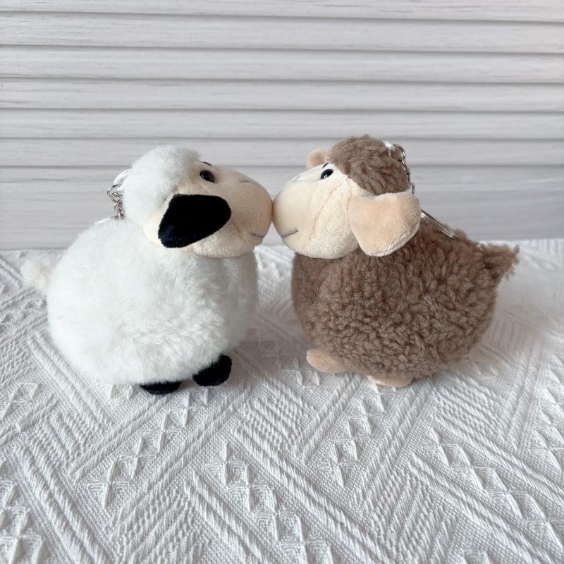 Plush Sheep Fluffy Keychain Smooth Metal Buckle Lovely Cartoon Pendant for Backpack School Bag Decor Kids Birthday Gifts