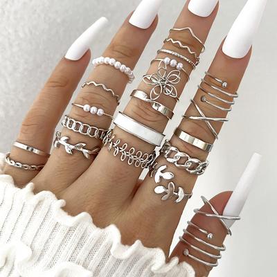 Alloy Wave Joint Rings Set Heart Shape Love Chain Joint Ring 2024 Multi Style Ring Set  Woman