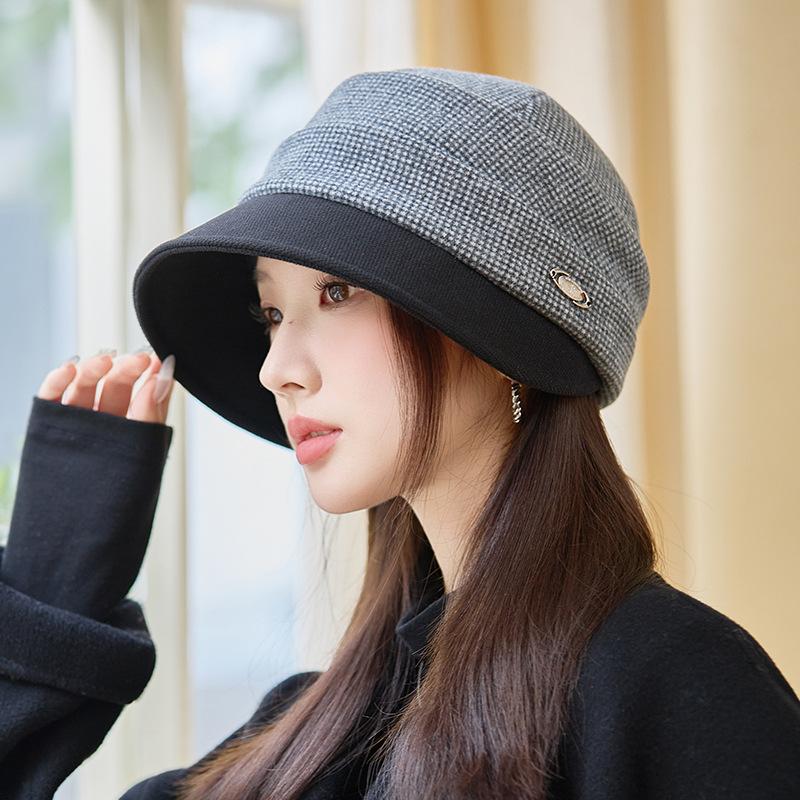 New Pleated Beret Casual and Versatile Face Showing Small Plaid Hat for Women In Autumn and Winter Windproof and Warm Newspaper Boy Hat
