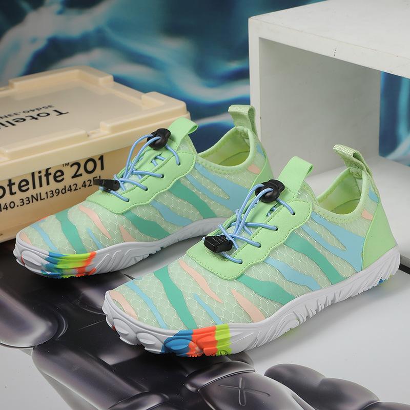 New outdoor sports stream walking shoes lightweight five-finger wading shoes couple swimming shoes amphibious beach shoes