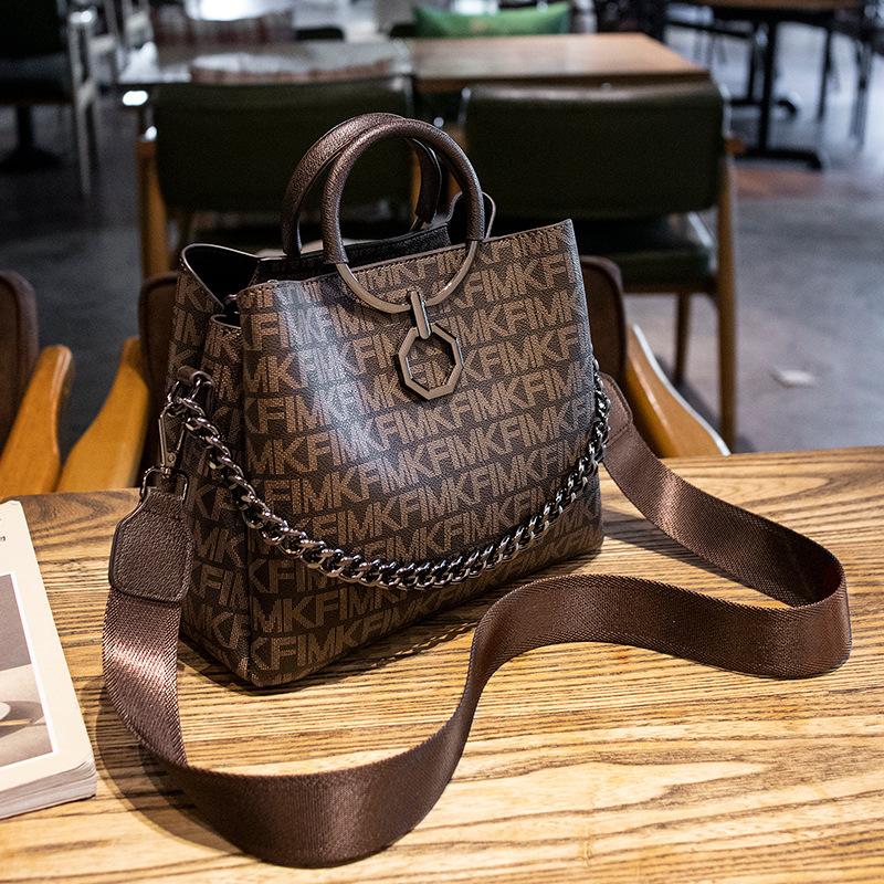 Bucket women s bag new oblique span bag women s retro foreign style handbag going out shoulder bag women