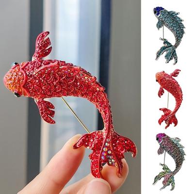 Dámská brož ve tvaru ryby drahokamu Dekor Protiskluzový oblek odolný proti opotřebení Kabát Límec Klobouk Šála