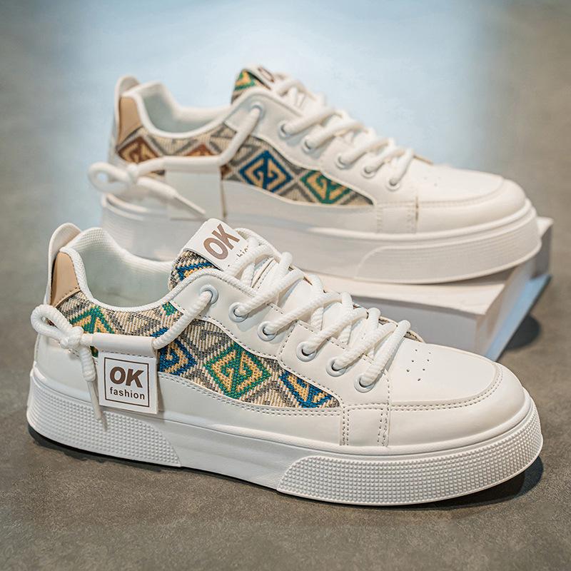 Summer New Lightweight Breathable Casual Shoes Student Trend Board Shoes Non Slip Versatile Men Platform Sneakers Lazy Flat Shoe