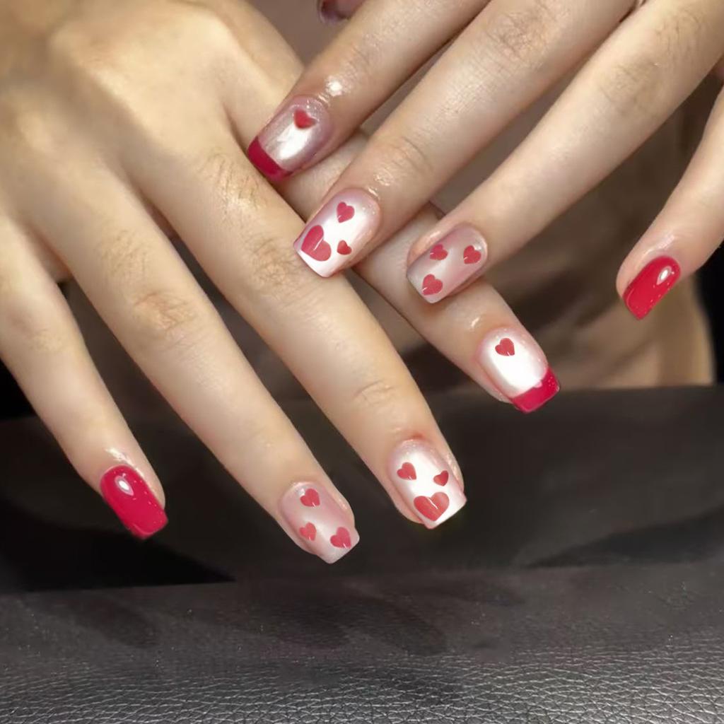 24Pcs Nude Short Square Press On Nails White Heart Print Valentine Full Cover False Nail Tips