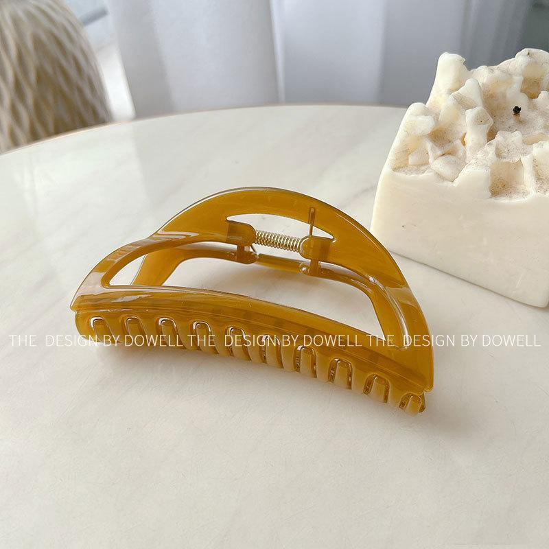 Shark Large Fashionforward Claw Clip Ideal For Elegant Updos And Stylish Looks