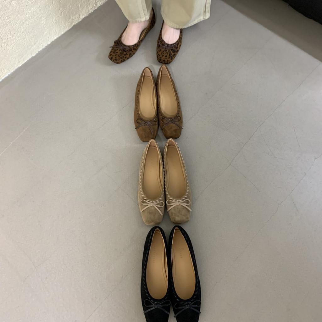 2025 autumn and winter new round head inner slope heel bow leopard print soft sole foot cover women's single shoes