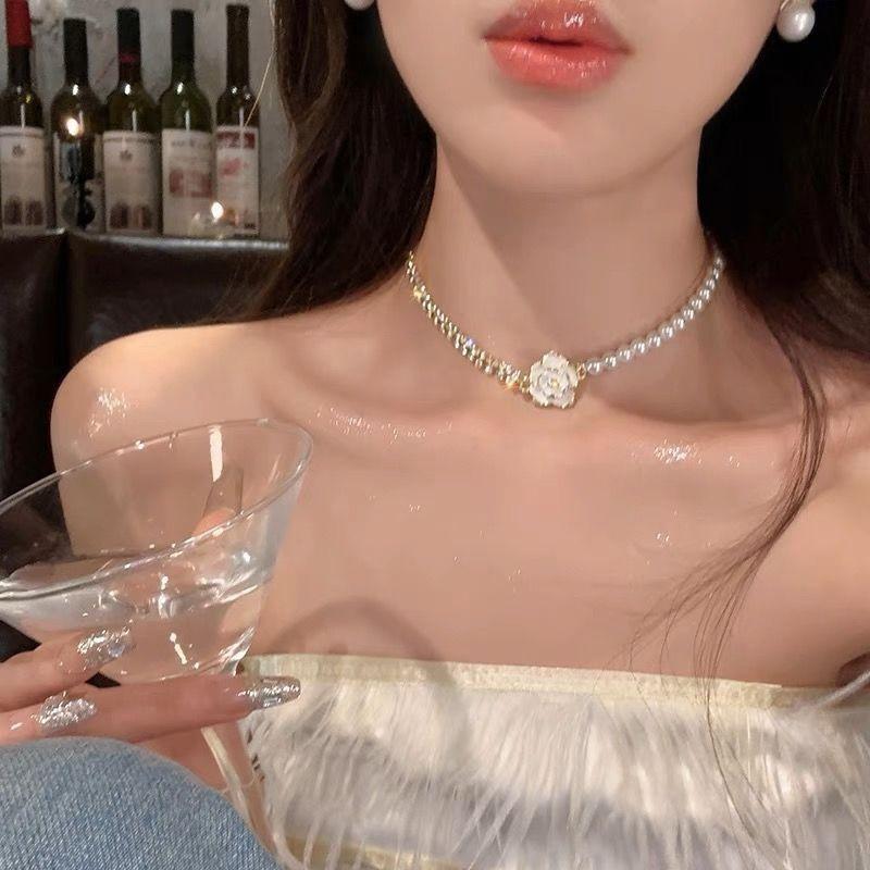 Sweet love lace stacked bow necklace camellia girls summer light luxury niche collarbone neck chain