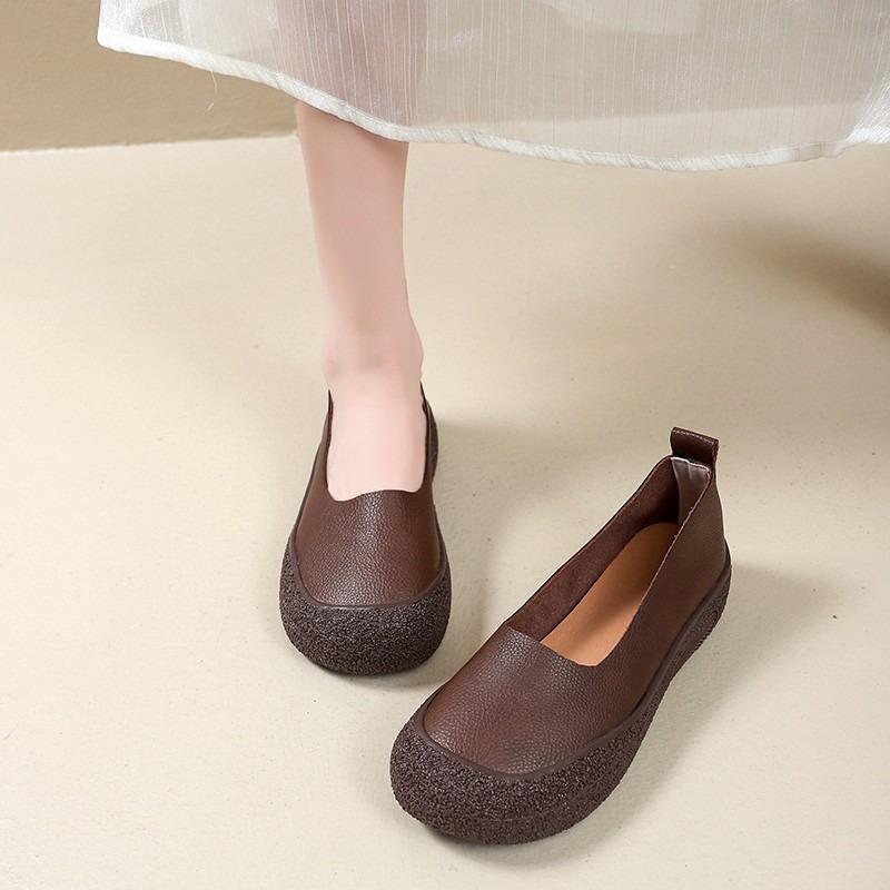 Fashion New Women's Soft Leather Ballet Flats Foldable Soft Sole Short Square Toe Granny Shoes Retro Versatile Trendy Shoes for Women