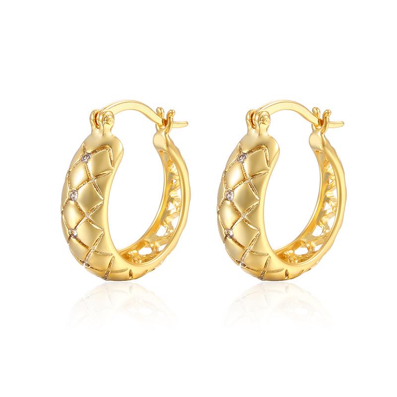 European & American Geometric Hollow Earrings: High-End Gold & Silver Versatile Fashion Jewelry for Women's Commute