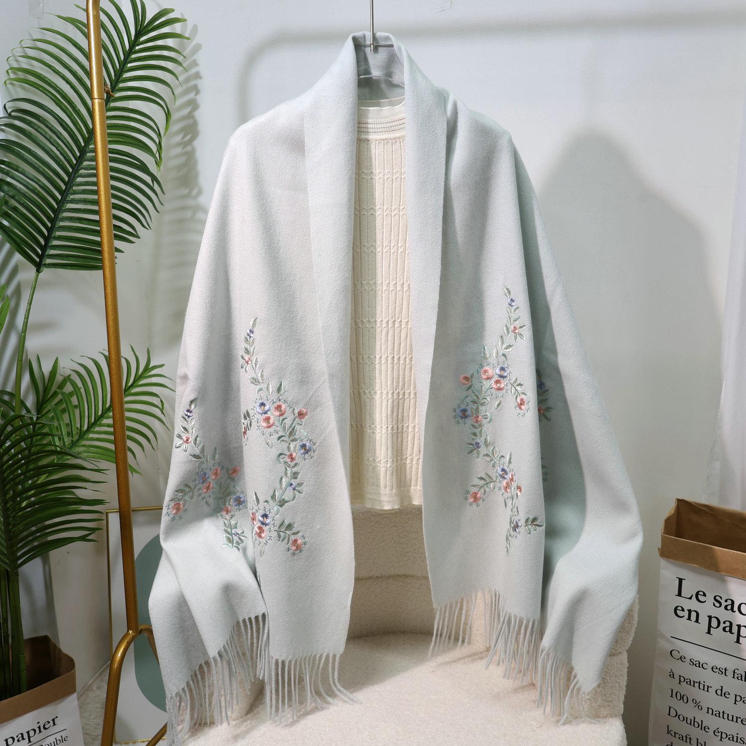 

Осень/Зима 2025 Шерстяной шарф с цветочной вышивкой - Теплая, утолщенная шаль, подарок для пожилых