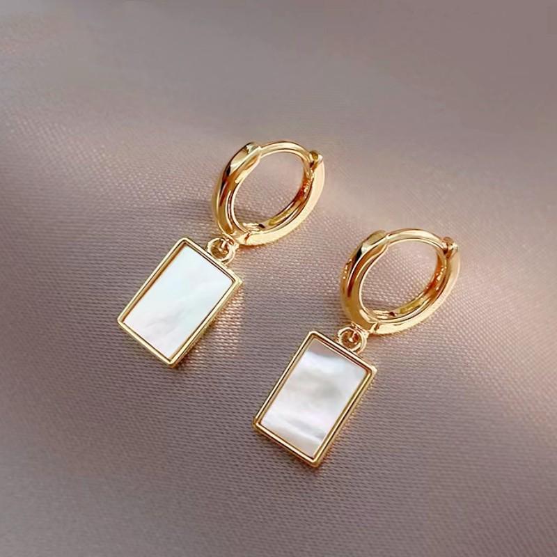 Elegant Square Mother-of-Pearl Dangle Earrings - Trendy 2022 Design for Girls