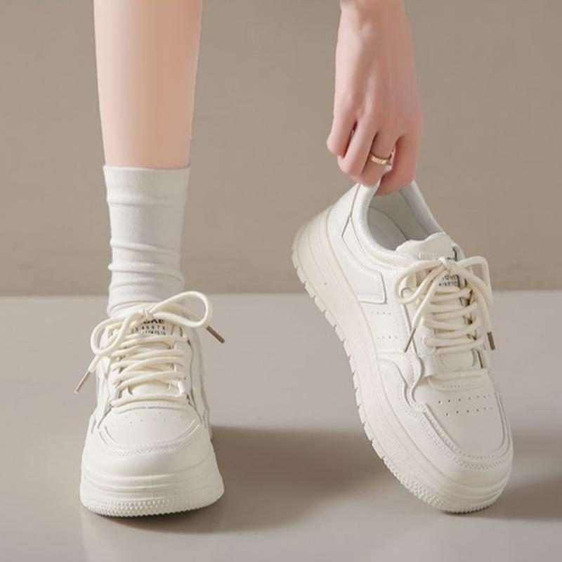Sports Shoes Thick Soled Casual Shoes Fashionable and Comfortable Women's Shoes