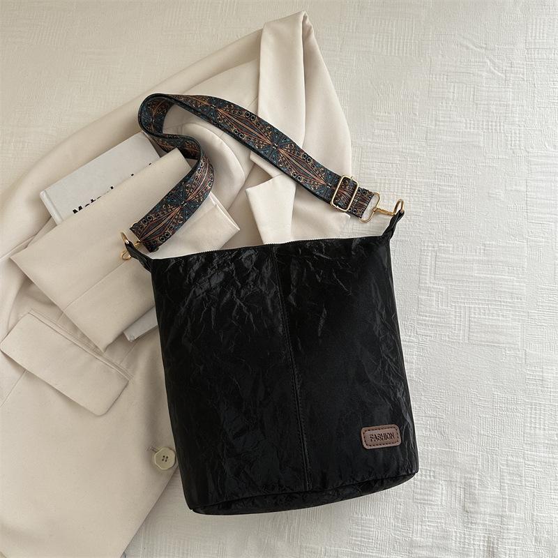 

Сумка большой вместимости женская ретро широкополосная на плечо мессенджер для поездок на работу сумка-ведро чёрный