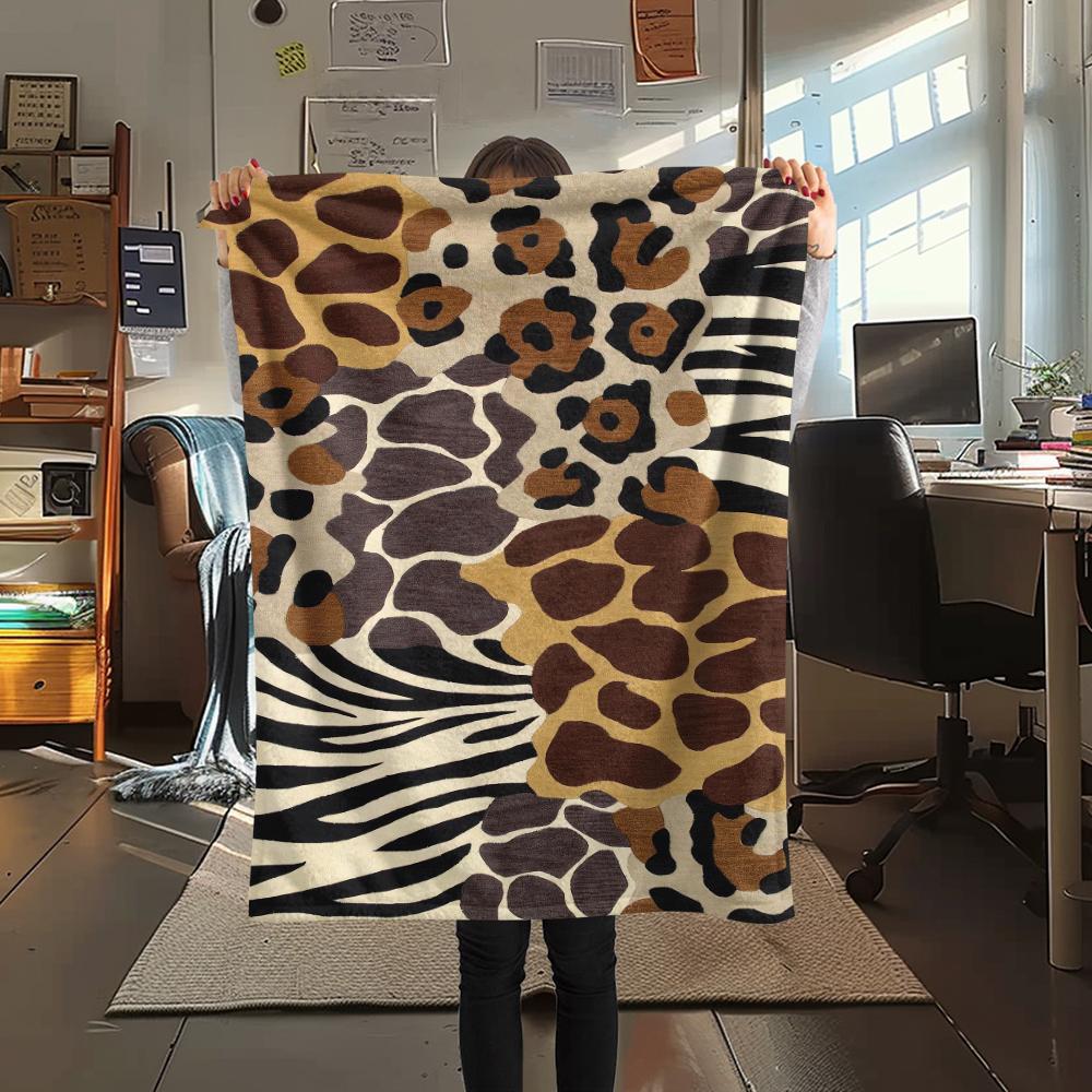 

1Pc Leopard Cow Fur Print Flannel Blanket, High quality Comfortable for All Seasons, Home Decor, Warmth and Comfort, Perfect for Gifts 80cm x 120cm