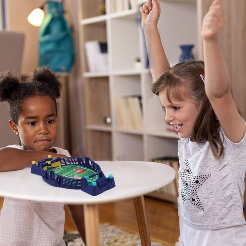 Spannendes Tischfußballspiel für Kinder und Erwachsene Perfektes interaktives Spiel für Familienspaß!