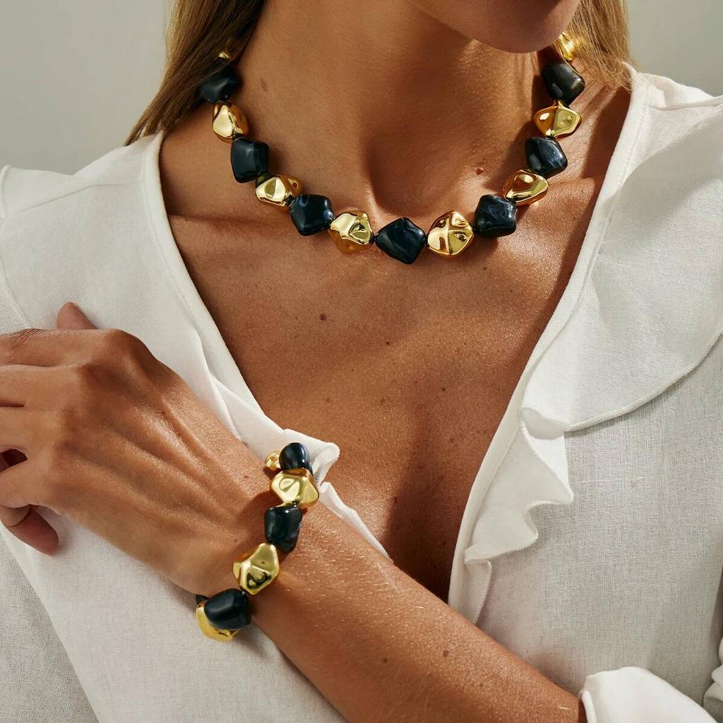 Salircon Boho Resin Acrylic Metal Beaded Necklaces Bracelets Set for Women Vintage Elegant Clavicle Choker Party Jewelry Gifts