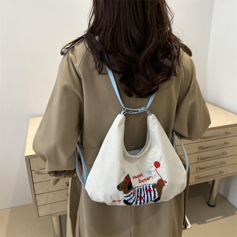 Trendy Canvas Tote Bag For Women Spacious Stylish Design For College And Casual Use