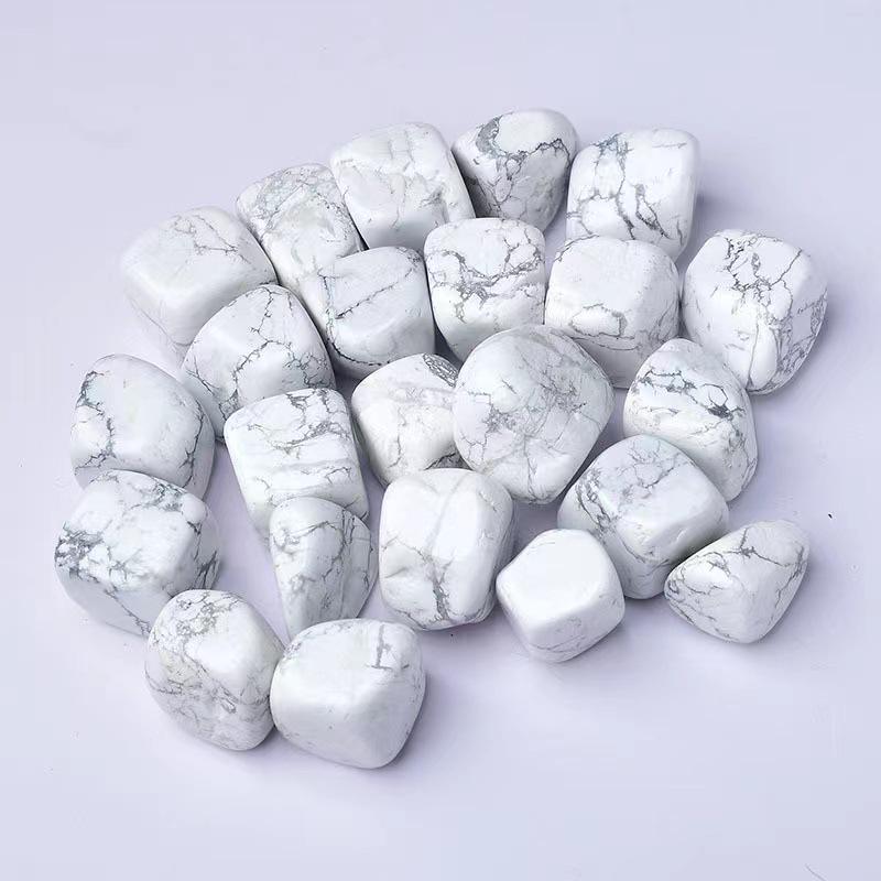 Natural Crystal Tumbled Stone Chips for Fish Tanks, Flower Pots, Diffusers, and Jewelry.