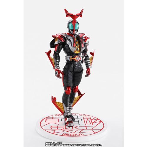 S.H.Figuarts (Real Bone Carving Technique) Kamen Rider Kabuto Hyper Form 10th Anniversary Ver. Approximately 150mm ABS & PVC Pre-painted Figure