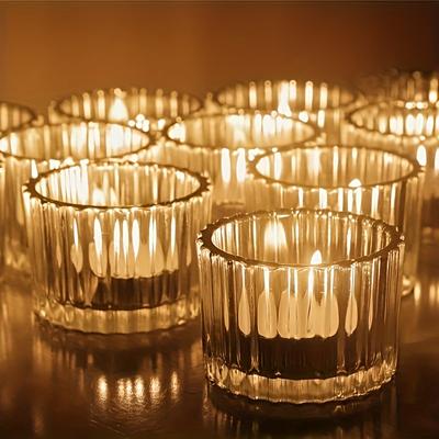 Elegante juego de 12 candelabros de cristal: decoración de mesa versátil para un ambiente festivo y romántico