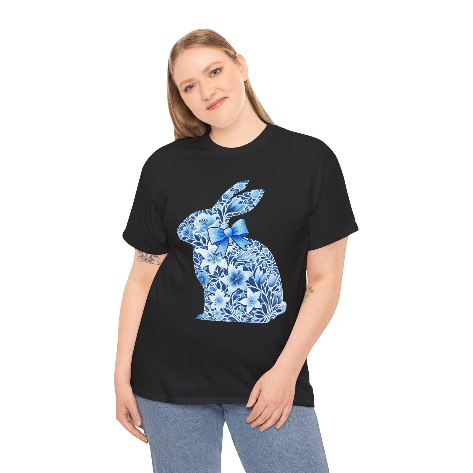 

Rabbit Blue Floral Vintage Flower T-Shirt - Retro Botanical Tee for Floral Art 4XL