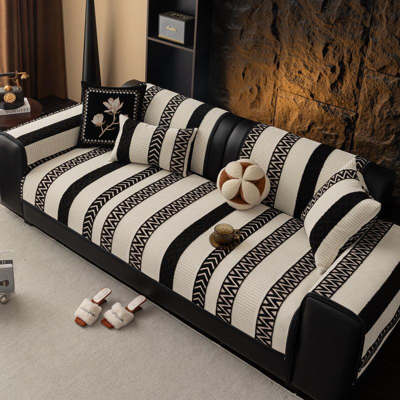 New Special-Shaped Leather Sofa Cushion, Straight Row Of One Piece, Simple High-End Seat Cushion, Non-Slip, Universal In All Seasons